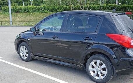 Nissan Tiida, 2010 год, 800 000 рублей, 5 фотография