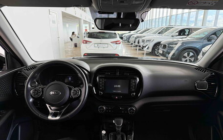 KIA Soul II рестайлинг, 2019 год, 2 200 000 рублей, 9 фотография