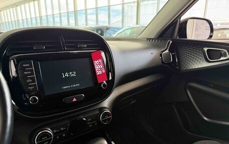 KIA Soul II рестайлинг, 2019 год, 2 200 000 рублей, 13 фотография