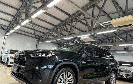 Toyota Highlander, 2025 год, 5 399 000 рублей, 15 фотография
