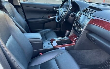 Toyota Camry, 2014 год, 2 350 000 рублей, 6 фотография