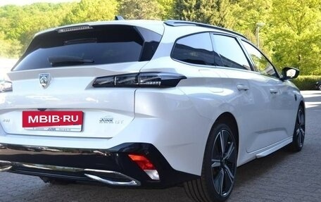Peugeot 308, 2022 год, 2 490 000 рублей, 7 фотография