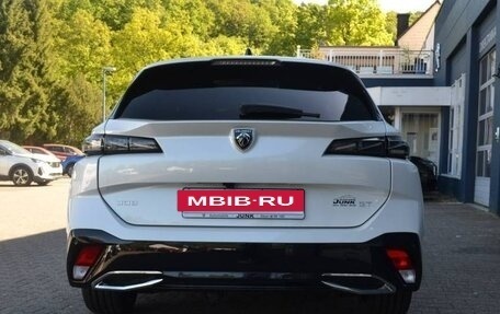 Peugeot 308, 2022 год, 2 490 000 рублей, 6 фотография