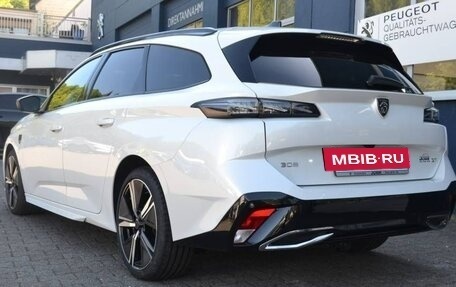 Peugeot 308, 2022 год, 2 490 000 рублей, 5 фотография