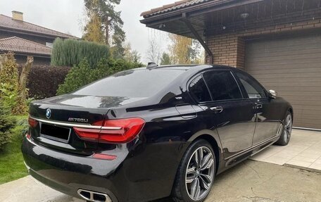BMW 7 серия, 2018 год, 3 190 000 рублей, 4 фотография