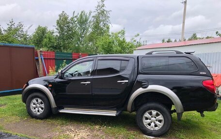 Mitsubishi L200 IV рестайлинг, 2007 год, 950 000 рублей, 2 фотография