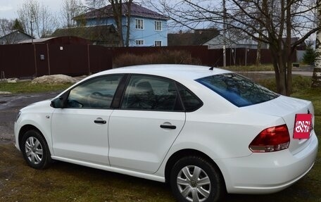Volkswagen Polo VI (EU Market), 2014 год, 695 000 рублей, 2 фотография