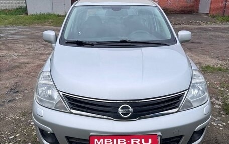 Nissan Tiida, 2010 год, 800 000 рублей, 1 фотография