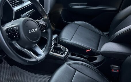 KIA Rio IV, 2022 год, 2 000 000 рублей, 8 фотография