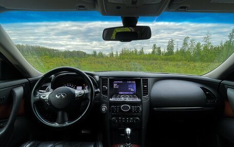Infiniti FX II, 2012 год, 2 200 000 рублей, 3 фотография