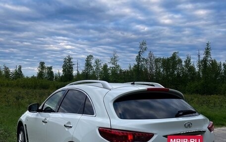 Infiniti FX II, 2012 год, 2 200 000 рублей, 2 фотография