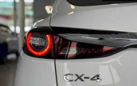 Mazda CX-4, 2022 год, 2 556 900 рублей, 8 фотография