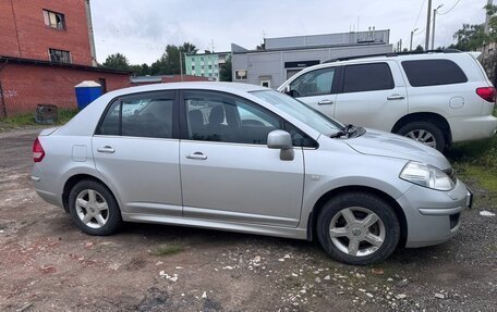 Nissan Tiida, 2010 год, 800 000 рублей, 2 фотография