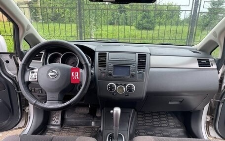 Nissan Tiida, 2010 год, 800 000 рублей, 4 фотография