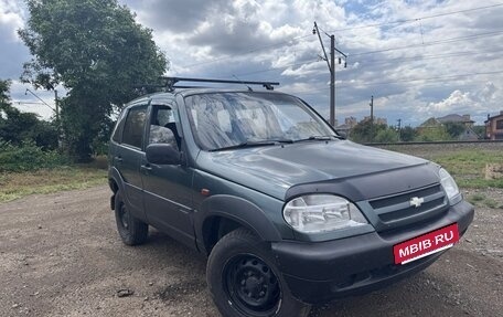 Chevrolet Niva I рестайлинг, 2006 год, 465 000 рублей, 5 фотография