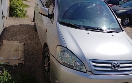 Toyota Avensis Verso I рестайлинг, 2003 год, 610 000 рублей, 3 фотография