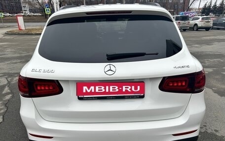 Mercedes-Benz GLC, 2021 год, 5 900 000 рублей, 6 фотография