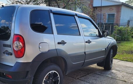 Chevrolet Niva I рестайлинг, 2013 год, 425 000 рублей, 3 фотография