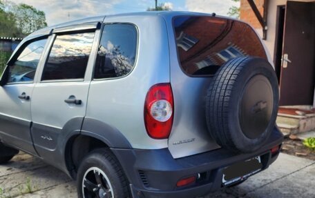 Chevrolet Niva I рестайлинг, 2013 год, 425 000 рублей, 4 фотография