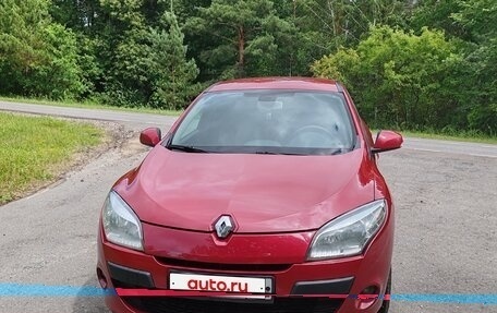 Renault Megane III, 2011 год, 700 000 рублей, 2 фотография