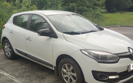 Renault Megane III, 2014 год, 935 000 рублей, 2 фотография