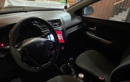 KIA Rio III рестайлинг, 2016 год, 800 000 рублей, 5 фотография