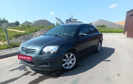 Toyota Avensis III рестайлинг, 2006 год, 826 000 рублей, 2 фотография