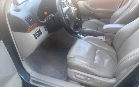 Toyota Avensis III рестайлинг, 2006 год, 826 000 рублей, 18 фотография