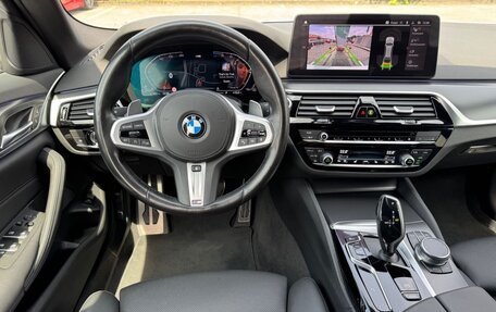 BMW 5 серия, 2022 год, 3 900 000 рублей, 7 фотография
