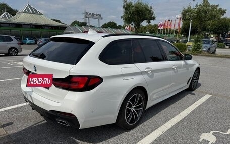 BMW 5 серия, 2022 год, 3 900 000 рублей, 3 фотография