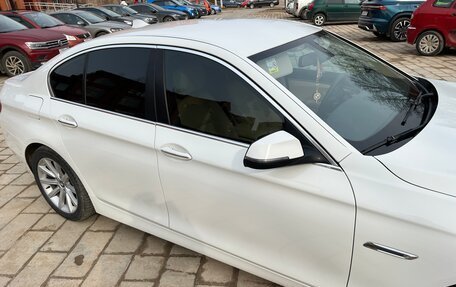 BMW 5 серия, 2014 год, 1 870 000 рублей, 3 фотография