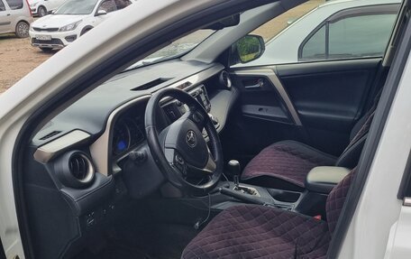 Toyota RAV4, 2013 год, 2 000 000 рублей, 3 фотография