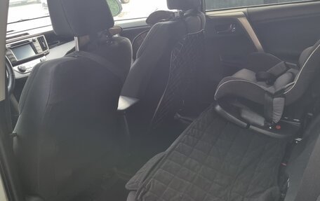 Toyota RAV4, 2013 год, 2 000 000 рублей, 7 фотография