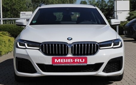 BMW 5 серия, 2022 год, 4 000 000 рублей, 1 фотография