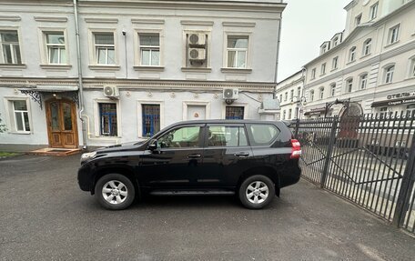Toyota Land Cruiser Prado 150 рестайлинг 2, 2016 год, 4 100 000 рублей, 11 фотография