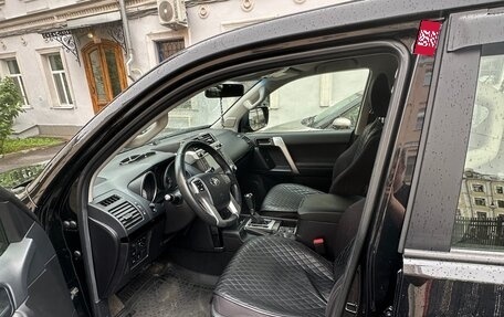 Toyota Land Cruiser Prado 150 рестайлинг 2, 2016 год, 4 100 000 рублей, 7 фотография