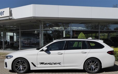 BMW 5 серия, 2022 год, 4 000 000 рублей, 6 фотография