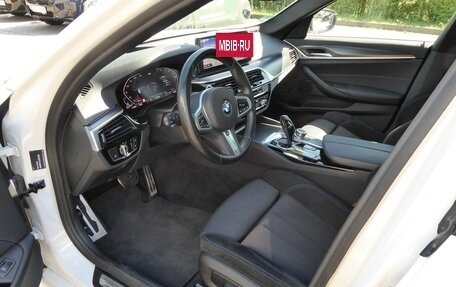 BMW 5 серия, 2022 год, 4 000 000 рублей, 9 фотография