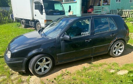 Volkswagen Golf IV, 2002 год, 220 000 рублей, 2 фотография