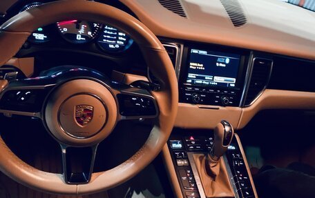 Porsche Macan I рестайлинг, 2014 год, 2 750 000 рублей, 13 фотография