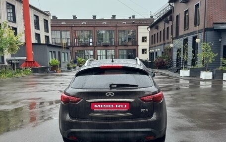 Infiniti FX II, 2011 год, 2 000 000 рублей, 6 фотография