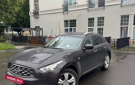 Infiniti FX II, 2011 год, 2 000 000 рублей, 9 фотография