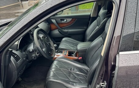 Infiniti FX II, 2011 год, 2 000 000 рублей, 13 фотография