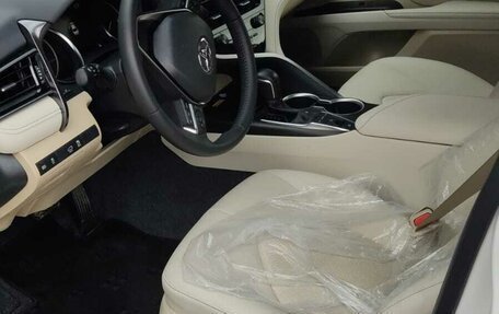 Toyota Camry, 2022 год, 5 000 000 рублей, 4 фотография