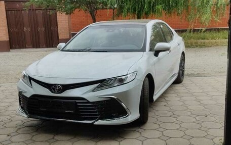Toyota Camry, 2022 год, 5 000 000 рублей, 3 фотография