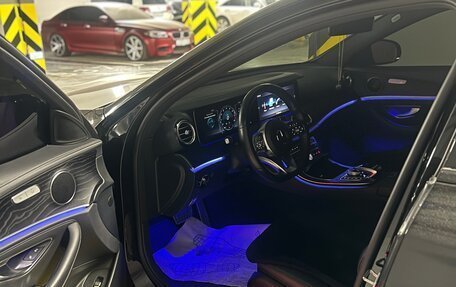 Mercedes-Benz E-Класс, 2019 год, 4 400 000 рублей, 17 фотография