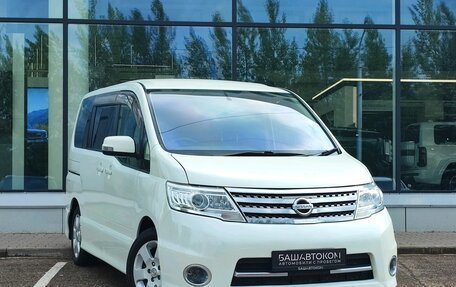 Nissan Serena IV, 2010 год, 1 100 000 рублей, 3 фотография