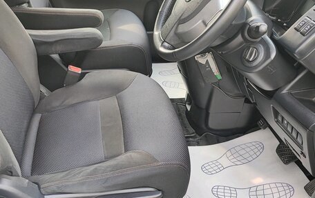Nissan Serena IV, 2010 год, 1 100 000 рублей, 11 фотография