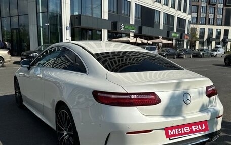 Mercedes-Benz E-Класс, 2019 год, 4 300 000 рублей, 5 фотография