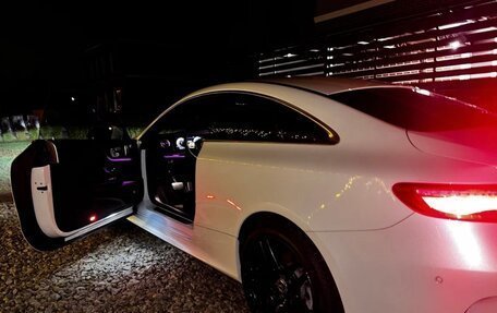 Mercedes-Benz E-Класс, 2019 год, 4 300 000 рублей, 10 фотография